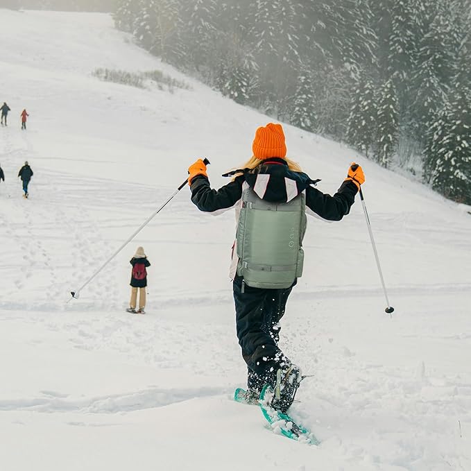 BE SMART 32L Extra Large Gym Backpack for Women, Big Gym Bag with Shoes Compartment, Waterproof Heavy Duty Duffel Bags, Women's Workout Backpacks for Outdoor Sport,Hiking,Camping,Travel