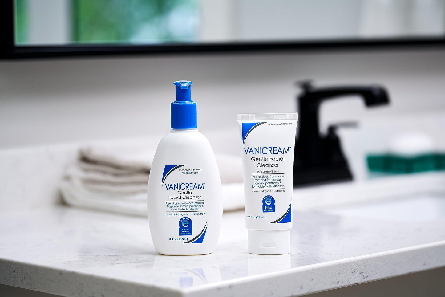 Vanicream Gentle Facial Cleaner, 2.5 Fl Oz, Formulated without Common Irritants for Sensitive Skin, Removes Makeup, Dirt & Excess Oils, Non-Comedogenic, pH-Balanced Face Wash