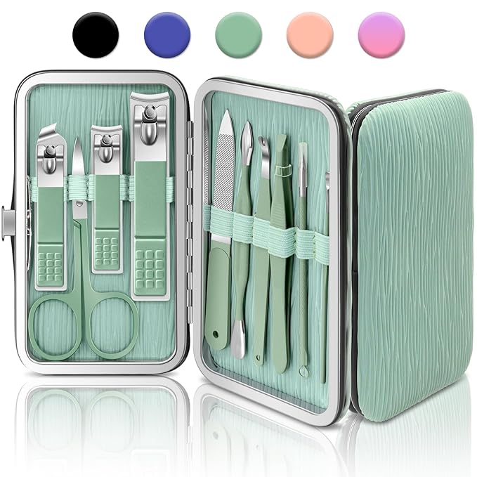 BLESWIN 10-Piece Nail Care Kit, Professional Manicure Set with Green Leather Case, Ideal for Women & Men