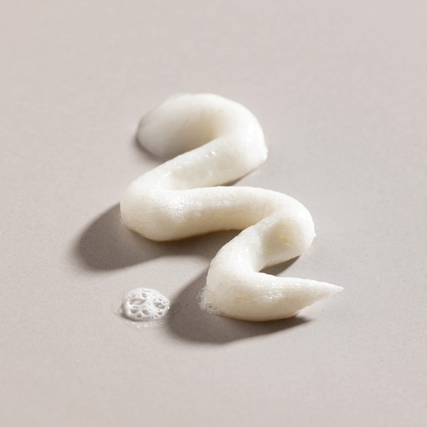 OCEAN ROAD Every Day Foaming Face Wash 3.38 fl oz - Elevate Your Skincare Routine with this Gentle Cleansing Foam, Leaving Your Face Refreshed, Clean, and Ready for the Day