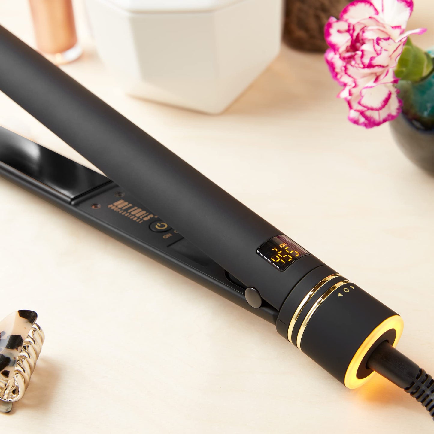 HOT TOOLS Pro Artist Black Gold Ionic 1 1/4 Inch Flat Iron - Use as Straightener for Sleek Straight Hair or Use Rounded Edges for Shiny Curls and Waves, Stylist-Preferred Styles