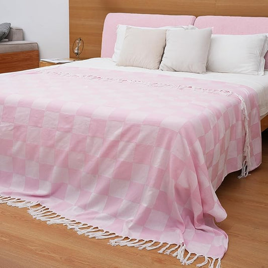 Breathable Bedspread Woven Blanket Cooling Queen Full Size Quilt Thin Comforter Boho Bed Bedroom Thing Girl Aesthetic Preppy Stuff Cute Accessories Girly Room Aesthetic College Student Dorm Decor Pink