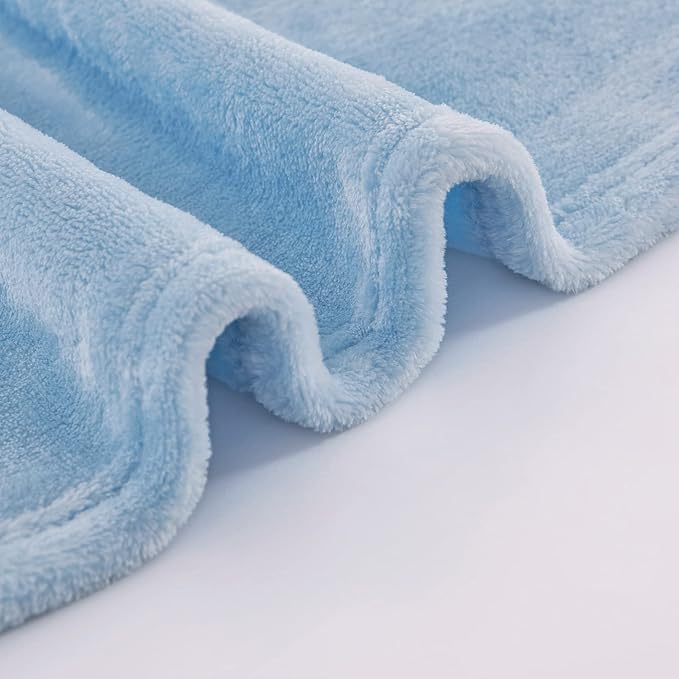 JIAHANNHA Light Blue Throw Blanket Fleece Blanket Throw Size(50 by 70 Inches),Super Soft Cozy Plush Blanket for Couch Sofa Bed,Lightweight Warm Bed Blankets for Adults,All Season