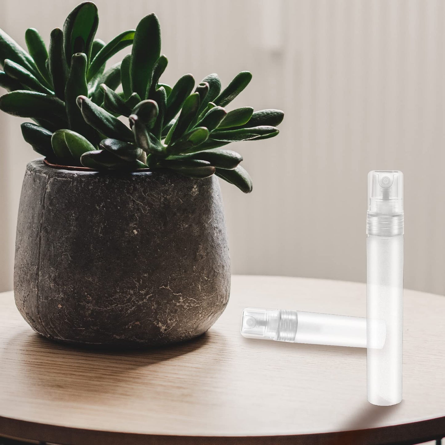 Vin Beauty 5pcs Perfume Plastic Mini Spray Bottles for Travel Mister Small Empty Spritzer Bottles Sample Containers for Hair Face Plants