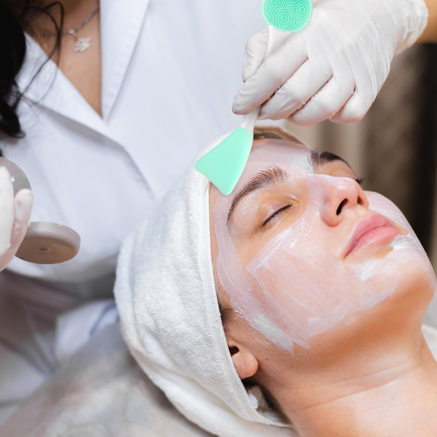 4 Pcs Silicone Face Brush Face Mask Brush Face Scrub Brushes Lip Exfoliator Facial Cleansing Brushes 4 in 1 Face Mask Applicator Face Tools for Skincare