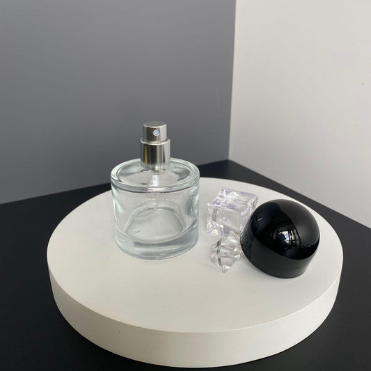 100ML/3.4OZ Refillable & Empty Perfume Bottle - Leak-Proof Glass Perfume Atomizer Sprayer, Travel-Friendly Mini Perfume Bottle for Fragrance, Cosmetics, Essential Oils (Black)