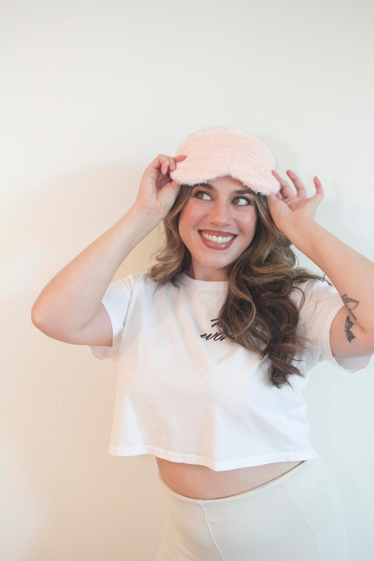 Know Your Worth 100% Mulberry Silk Sleep Eye Mask + Luxury Gift Box - Soft Faux Fur on One Side, Silk on Other - 100% Blackout - Best Gift for Her