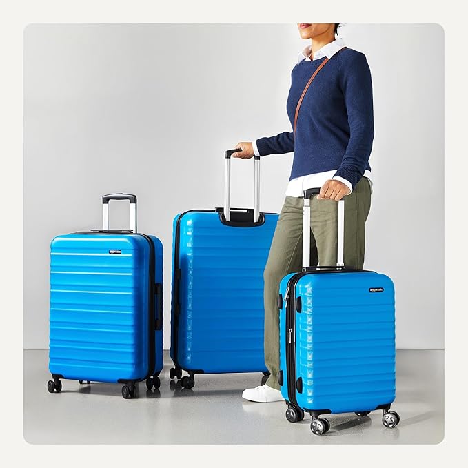 Amazon Basics 3-Piece Set (21", 26", 30"), Hardshell Suitcases With Wheels, Expandable For Up to 25% More Space, With Scratch-Resistant Surface, Four Multi-directional Wheels, Light Blue