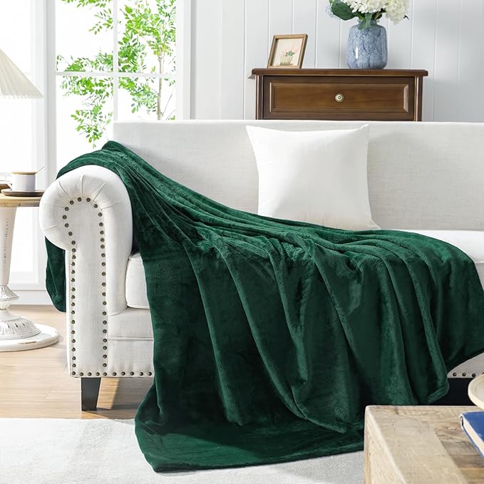 JIAHANNHA Green Throw Blanket Fleece Blanket Throw Size(50 by 70 Inches),Super Soft Cozy Plush Blanket for Couch Sofa Bed,Lightweight Warm Bed Blankets for Adults,All Season
