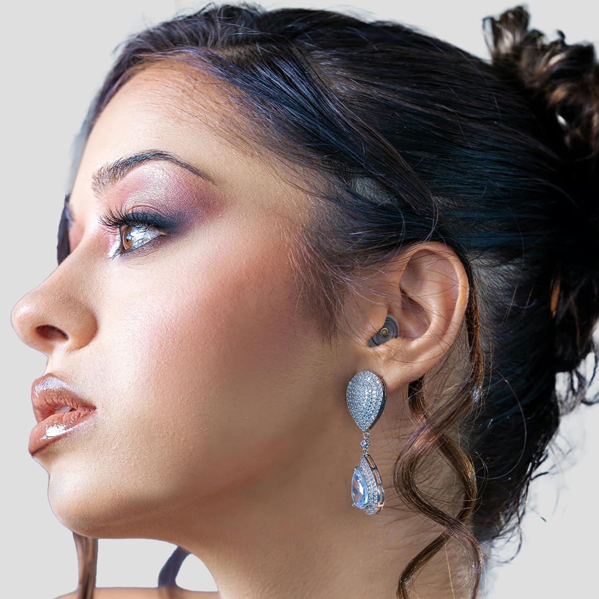 Avoxins Ear Plugs for Sleeping Reusable Earplugs for Concerts Noise Cancelling Soft Silicone Noise Reduction Earbuds for Travel, Focus, Work 33-45dB Hearing Protection with 9 Ear Tips & Case (Black)