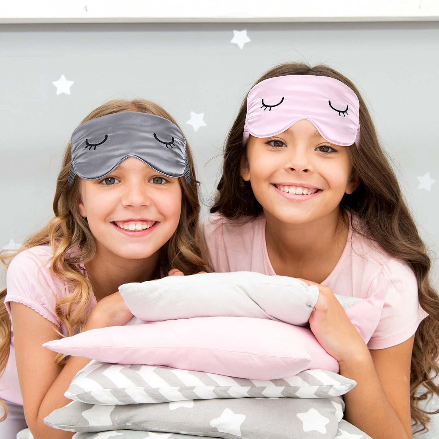 Geyoga 2 Pcs Cute Sleep Eye Masks for Adult Silk Sleep Eye Cover Cute Lightweight Adjustable Eyeshade Mask Satin Night Eyeshade Covers with 2 Pcs Storage Bag(Adult, Pink, Gray)