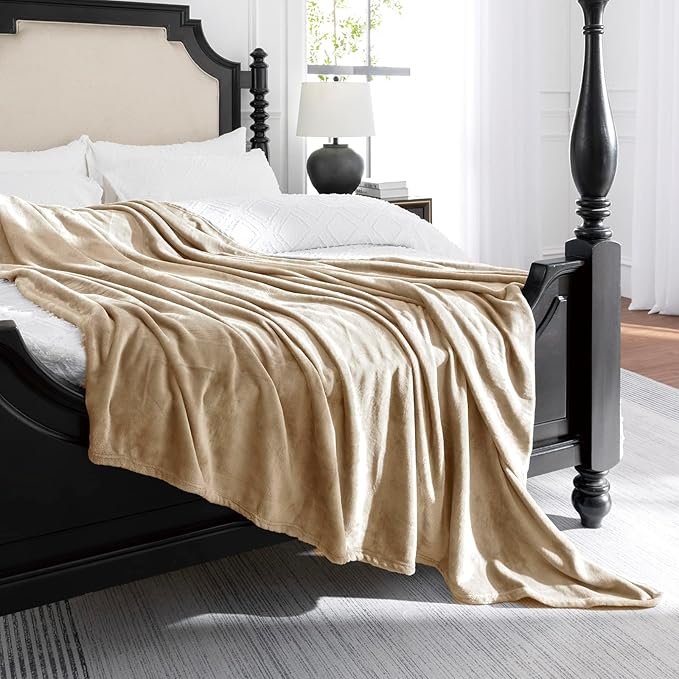 JIAHANNHA Flannel Fleece Blanket Throw Size(60 by 80 Inches),Beige Throw Blanket for Couch Sofa Bed 280GSM,Super Soft Plush Cozy and Lightweight Warm Bed Blanket for All Season