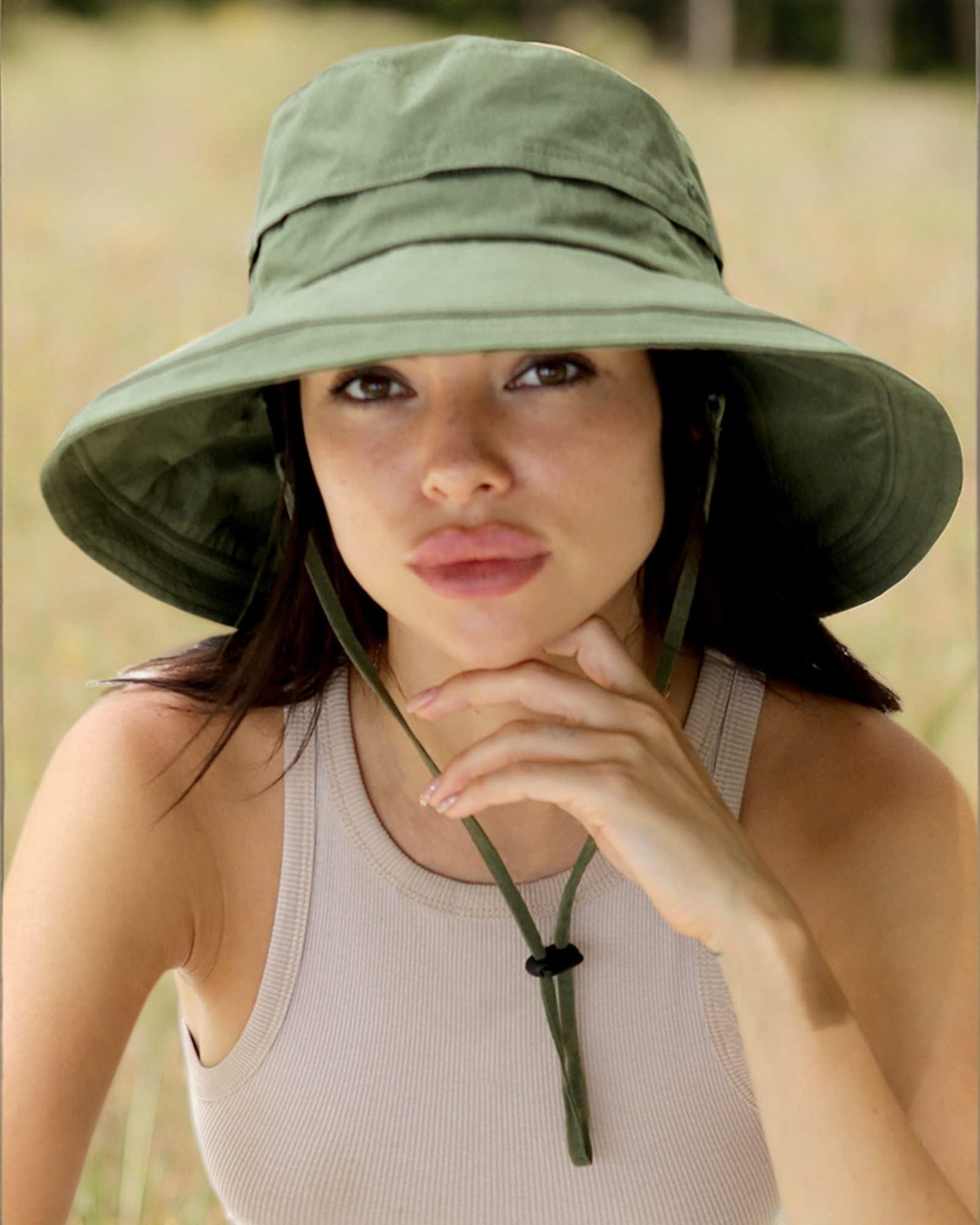 Sun Hats for Women Gardening Hat Wide Brim Ponytail Beach Sun Protection Breathable Cotton Summer Hat with Fold-Up Brim Green