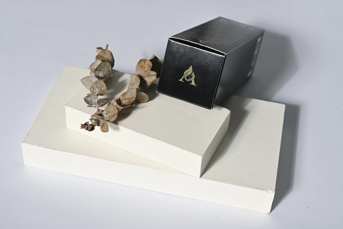 Aphrona Youthful GLO- Retinol Serum for Face and Neck, Facial Essence, SPA Treatment Cream with Polypeptide, Vitamin C, Boseine & Niacinamide, Anti Aging, Anti Wrinkles serum