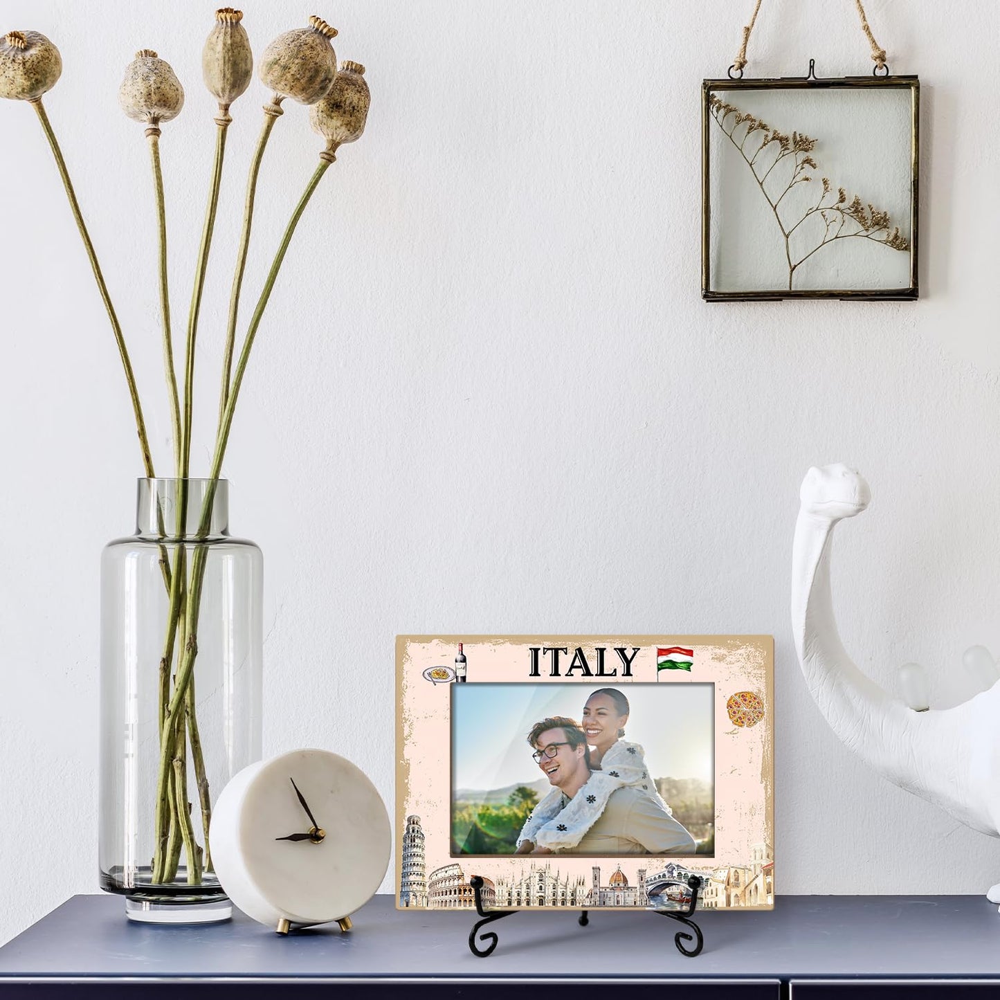yutogan Italy Souvenirs - Couple Picture Frame, Italy Gift, Engagement Photo Frame, Travel City Frame, Gifts For Newly Engaged Couple, Honeymoon Gifts Table Decor, 4x6 Frame-TJ03