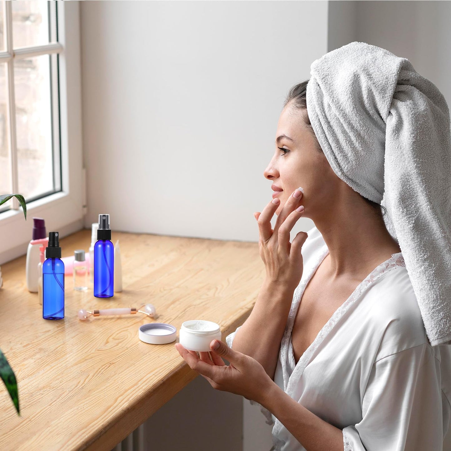 Lemecima 50 Pack 2 Oz Plastic Spray Bottles Reusable Mini Travel Size Perfume Refillable Mist Sprayer Empty Spritz Bottle for Household Use Essential Oil Cleaning