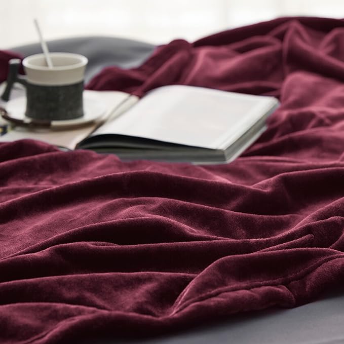 Bedsure GentleSoft Burgundy Red Fleece Blanket King Size - 280GSM Throw Blankets for Couch,Sofa,Bed, Soft Lightweight Plush Cozy Throws for Toddlers
