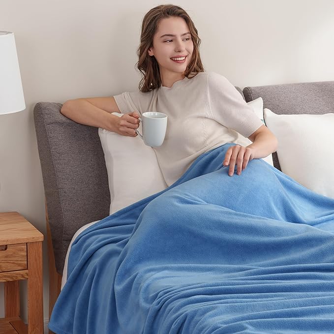Berkshire Blanket Microfleece Queen Size Bed Blanket Royal Blue,Lightweight Soft Breathable Plush Micro Fleece Blanket for Bed Couch Sofa,90x90 Inches