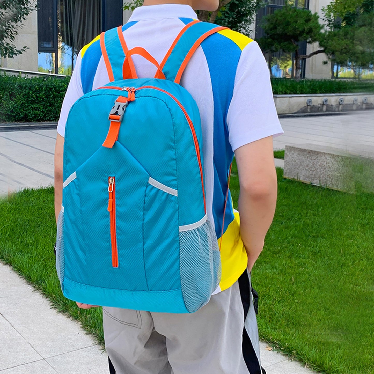 levayhill 25L Foldable Hiking Backpack Lightweight Packable Basic-Daypack Collapsible Bag Water-Resistant Travel Men Women Camping Cycling Outdoor (Blue)