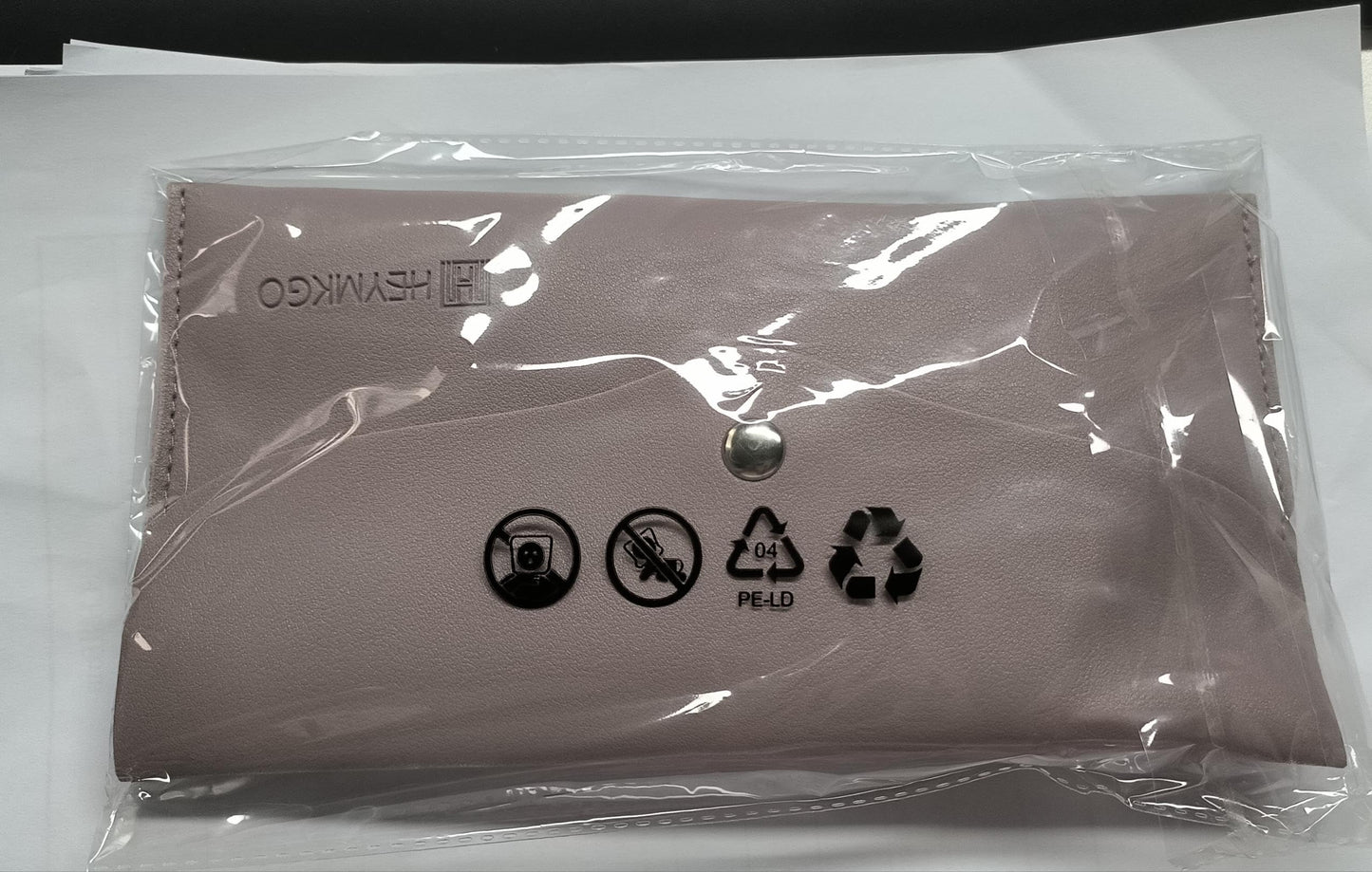 HEYMKGO Makeup Brushes 15PCS Champagne Gold Professional Makeup Brush Set Foundation Brush Blending Powder Blush Concealer Eye Make Up Brush with Bag