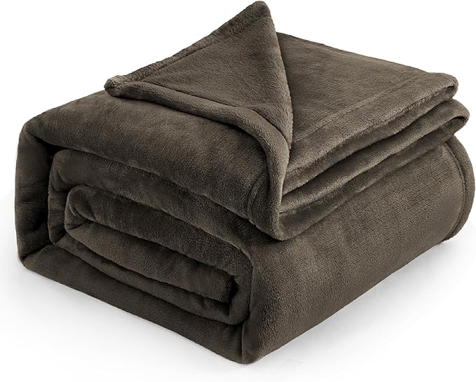Bedsure GentleSoft Fleece Blankets Queen Size Brown - Bed Blanket Soft Lightweight Plush Fuzzy Cozy Luxury Microfiber, 90x90 inches