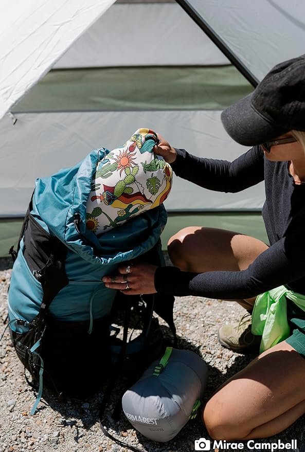 Therm-a-Rest Compressible Cinch Camping and Backpacking Pillow, Small - 12 x 16 Inch, Desert