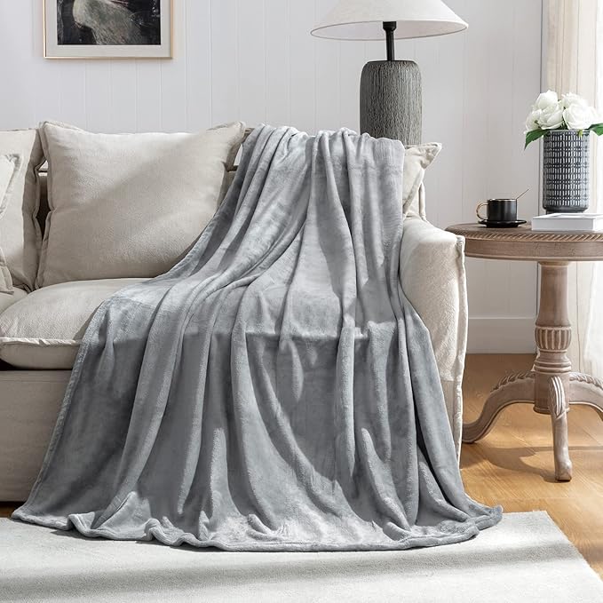 JIAHANNHA Fleece Blanket King Size Grey 108 by 90 Inches Throw Blankets for Bed Sofa Couch 280GSM,Super Soft Cozy and Luxury Bed Blanket for All Season