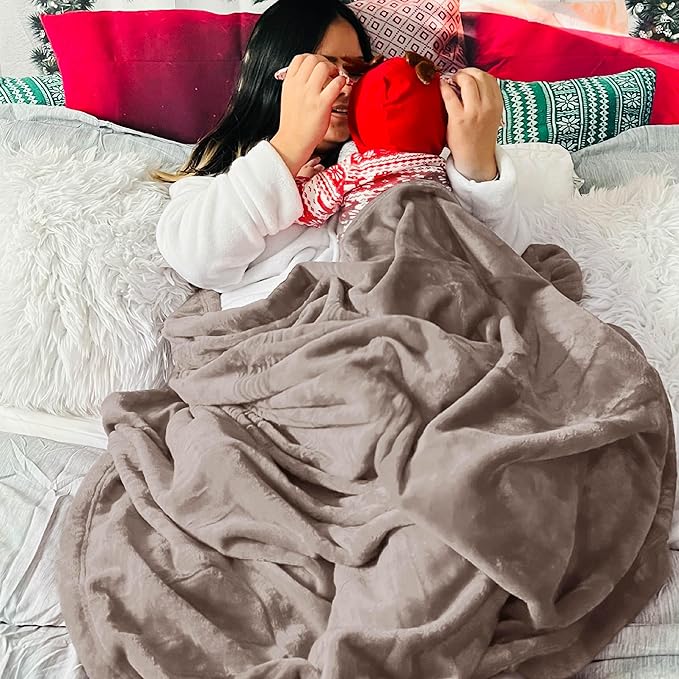 Bedsure GentleSoft Fleece Blankets Twin Size Mocha Brown - 300GSM Lightweight Plush Fuzzy Cozy Soft Blanket for Bed, Sofa, Couch, Travel, Camping, 60x80 inches