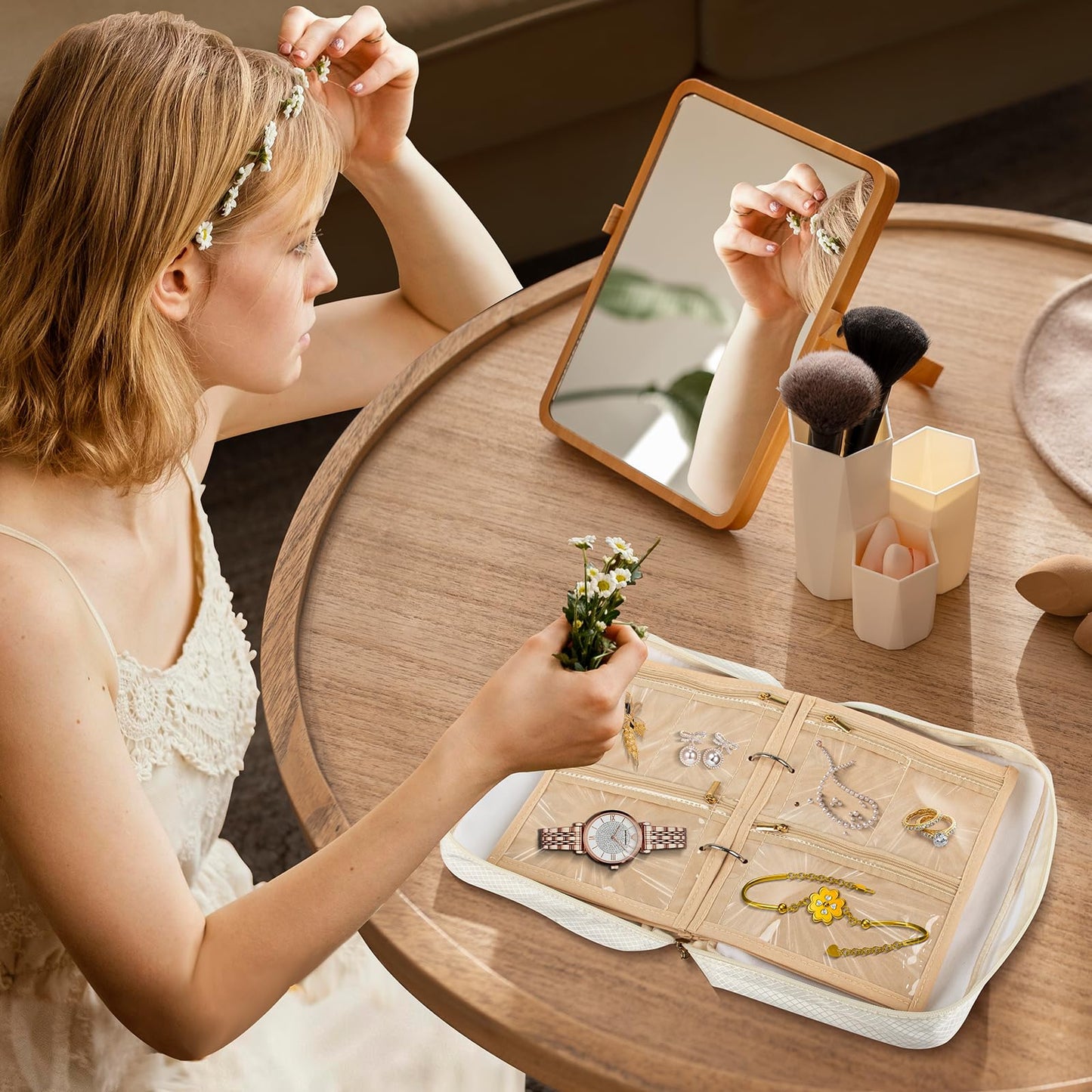 Dayacoco Travel Jewelry Organizer, Jewelry Storage Case Box with 6 Transparent Portable Clear Zipper Velvet Pouches for Earrings, Necklaces, Rings, Bracelets, Traveling, Gifts for Women (Beige)