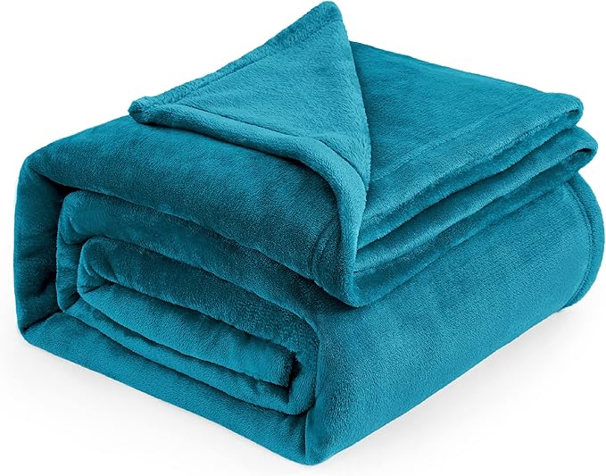 Bedsure GentleSoft Fleece Blankets King Size Teal - Bed Blanket Soft Lightweight Plush Cozy Fuzzy Luxury Microfiber, 108x90 inches