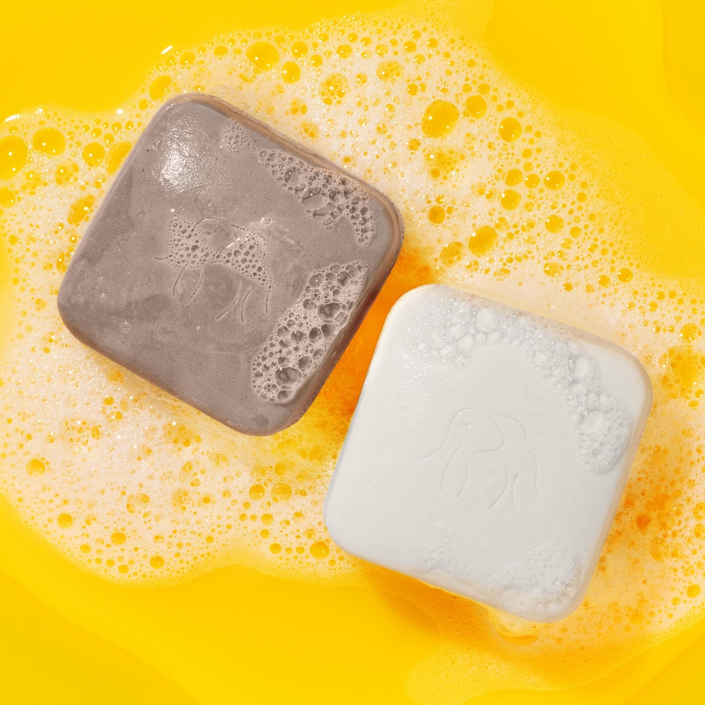 Drunk Elephant Juju and Pekee Baby Bars - With Travel-Friendly Case - 28 g/1 oz Each - Clean Clinical Skincare - Cruelty-Free - Dermatologist-Tested - Free of Essential Oils, Silicones, and Fragrance