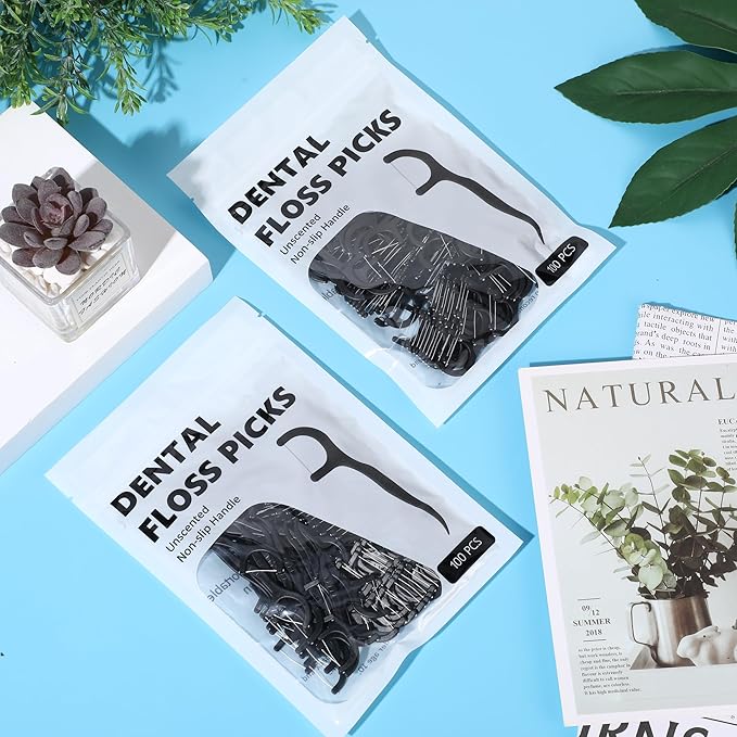 Baderke 200 Count Floss Picks Bulk Non Breakable Tooth Picks Flosser Dental Floss Sticks for Adults Teeth Cleaning Dental Flossers for Family Pack Travel(Black)