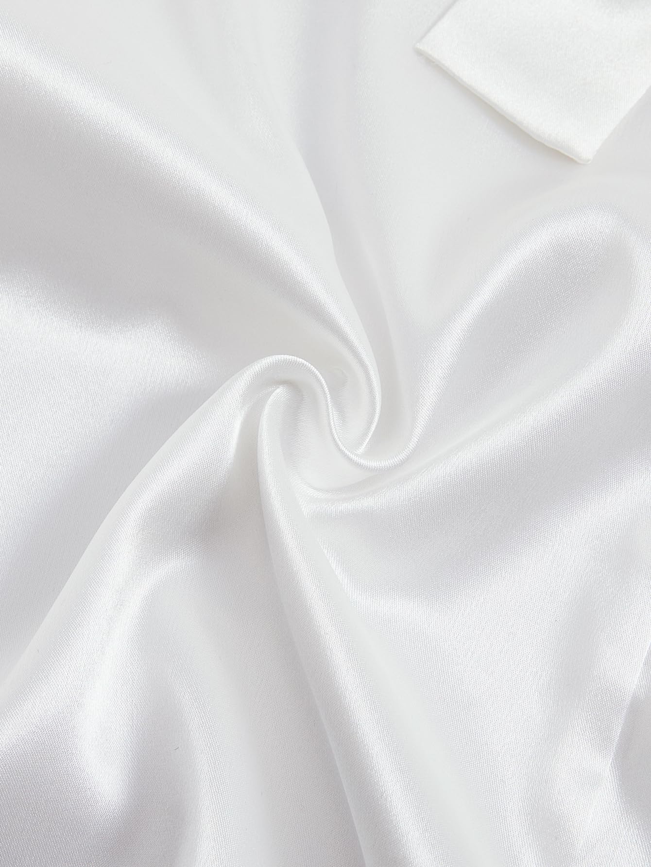 WDIRARA Women' Silk Satin Pajamas Set 4pcs Lingerie Floral Lace Cami Sleepwear with Robe Snow White M