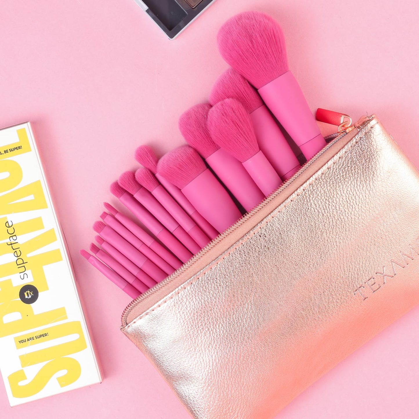 Makeup Brush Set, 15 Piece Quality Makeup Brushes, Premium Synthetic Make Up Brushes for Foundation Powder Blush Highlighter Concealer Makeup Brush Kit for Travel, Hot Pink