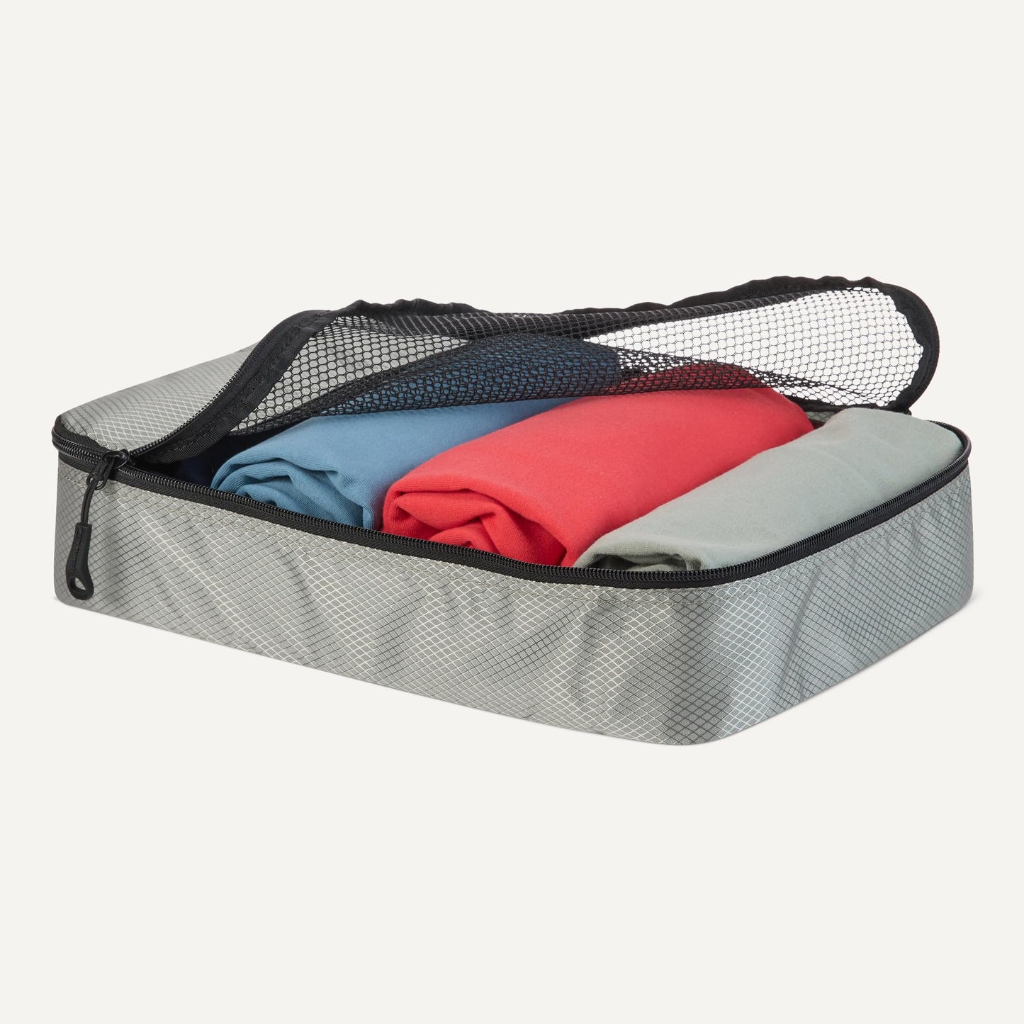 Amazon Essentials 4-Piece Packing Cubes Travel Accessories Set, Luggage Organizer with Double Zipper, Mesh Top, 100% Polyester, Medium, Gray (Previously Amazon Basics)