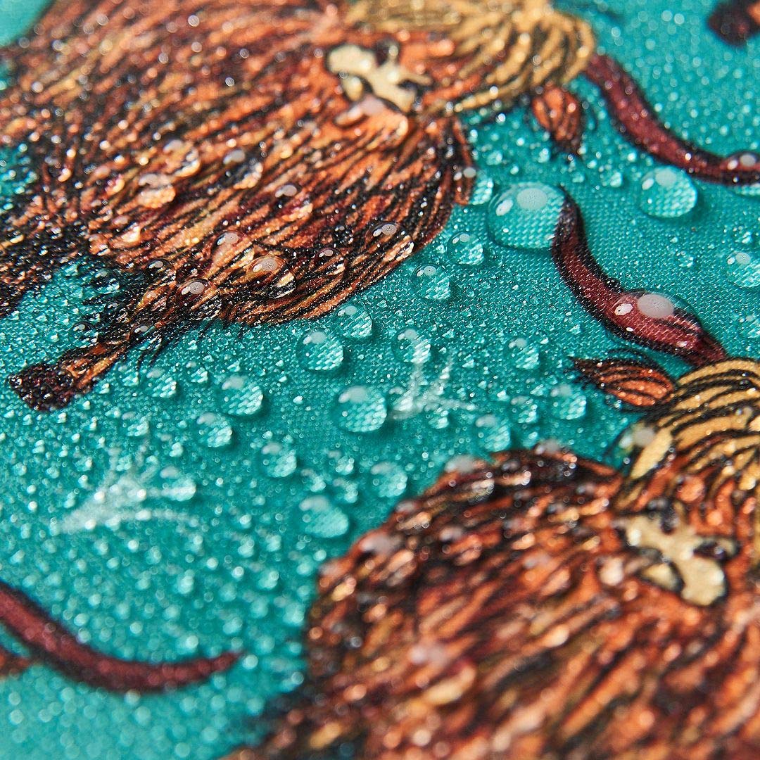 ECO CHIC Foldable Reusable Grocery Bags - Foldable Grocery Bags - Lightweight, Recycled & Reusable Shopping Bag - Waterproof, Packable Tote Fitting in Fine Grocery Bag Carrier