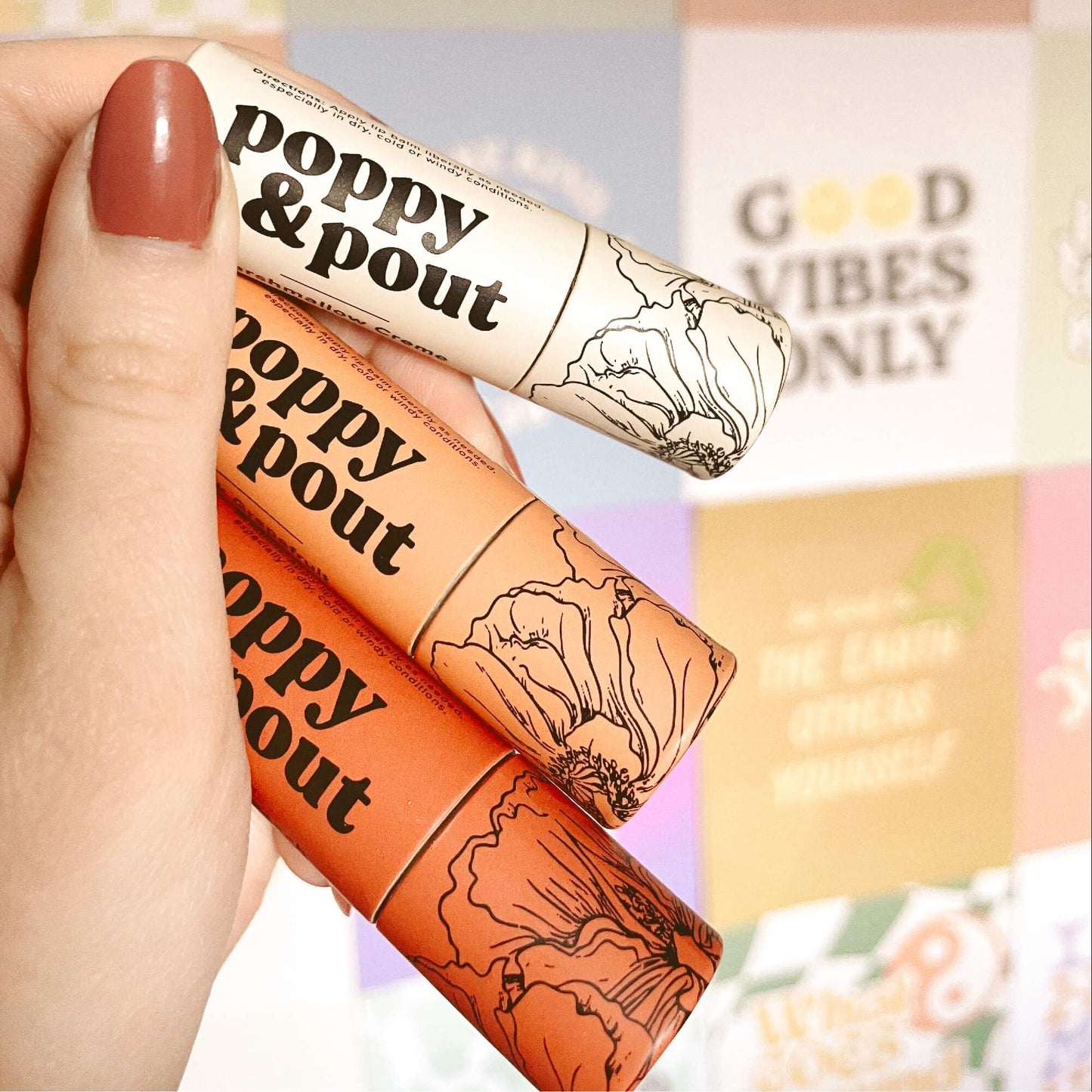 Poppy & Pout Marshmallow Creme Jumbo Lip Balm | All Natural Lip Balms & Moisturizers | Hydrates with Beeswax, Vitamin E, Organic Coconut Oil | Cruelty-Free | Lip Balm in Recyclable Cardboard Tube