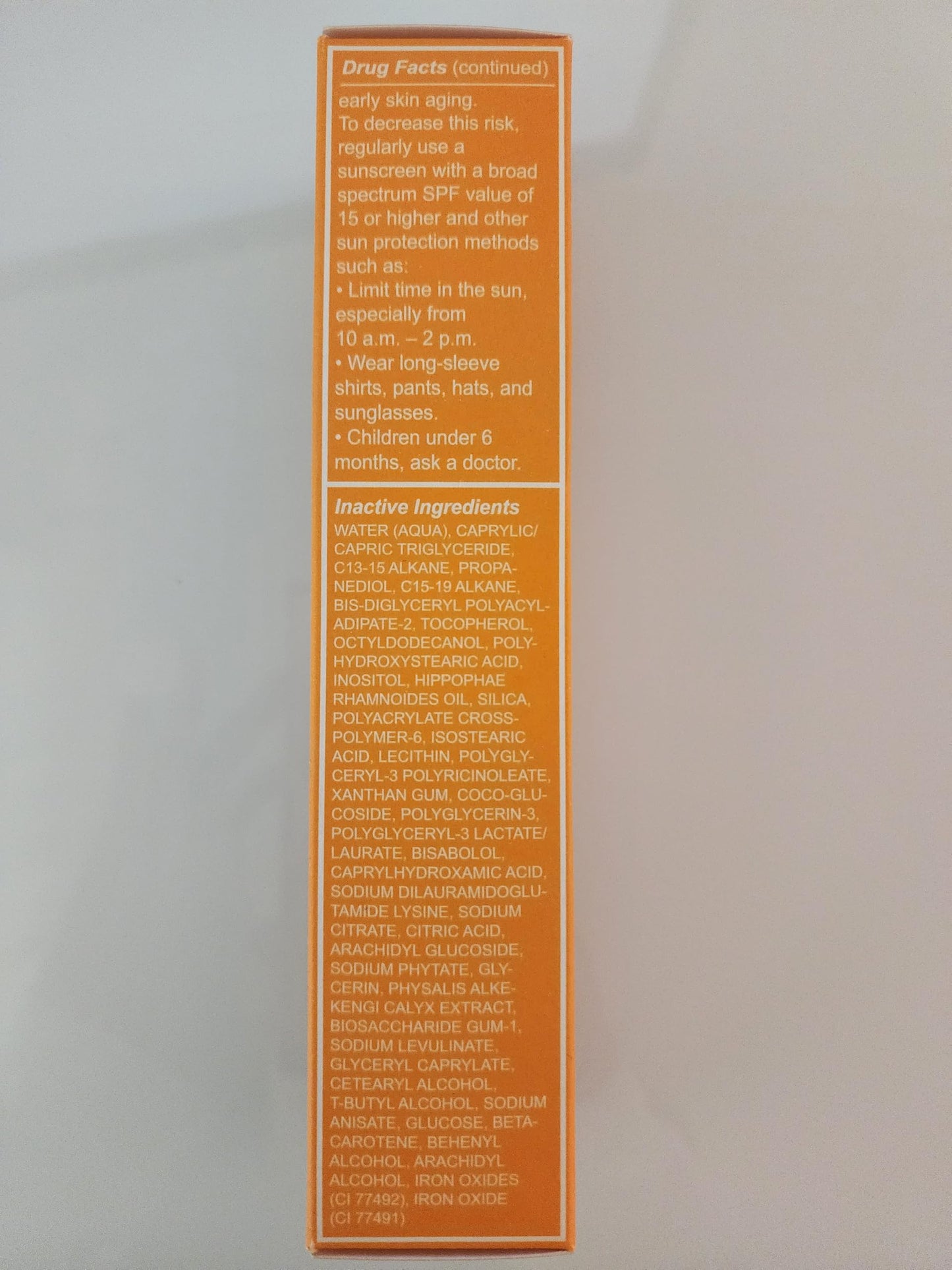Live Tinted Hueguard® Mini 3-in-1 Mineral Sunscreen, Moisturizer, & Primer for Face and Body - Hydrate and Protect the Skin Year Round - SPF 30 to Protect Against UVA/UVB Rays, 0.5 Fl Oz