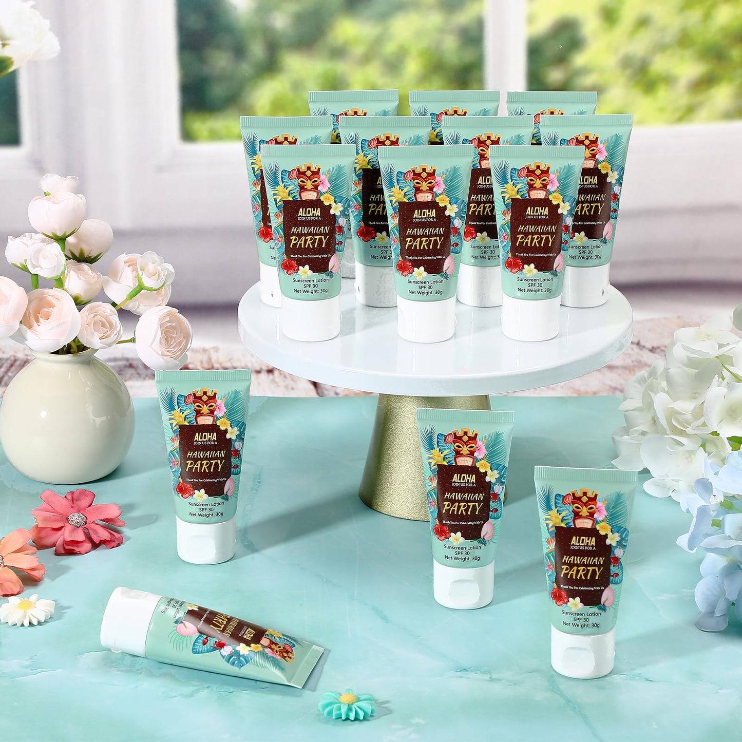 Dansib 12 Pcs Mini Sunscreen Bulk for Summer Travel Size SPF 30 Water Resistant Sunscreen Lotion Bulk for Thank You Gifts Wedding Bridal Shower Favors for Wedding Party(White Cream,Hawaiian Party)