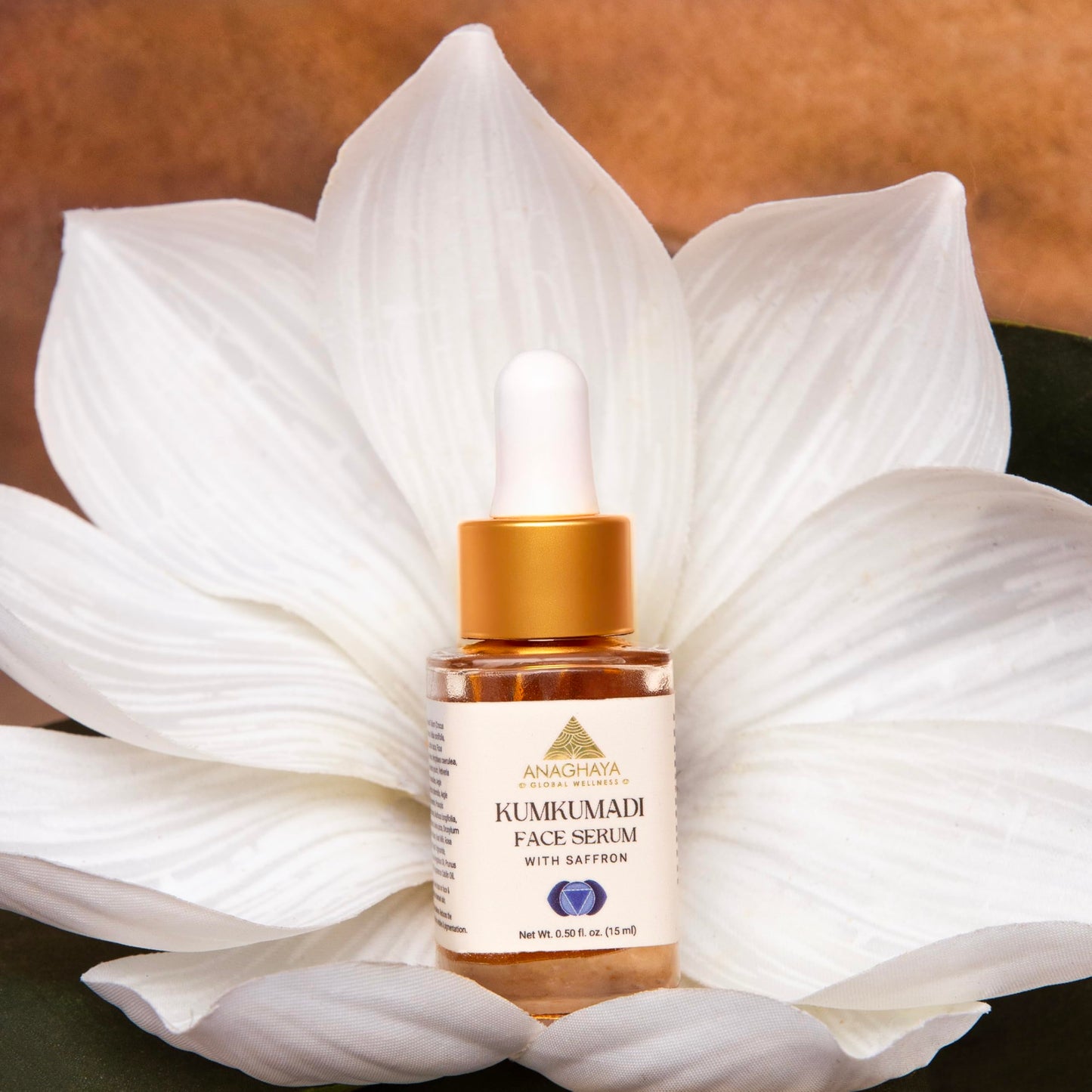 Kumkumadi Oil - Ayurveda Face Serum with Saffron & Sandalwood for Glowing Skin Helps Reduce Fine Lines & Spots, Fast-Absorbing & Lightweight, Saffron Facial Moisturizer- 0.50 Fl Oz/15ML