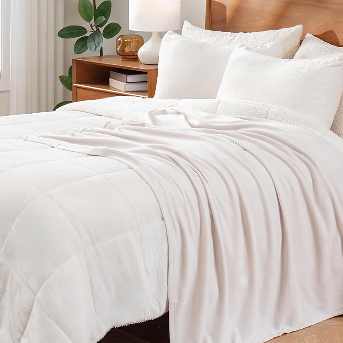 Berkshire Blanket Microfleece Queen Size Bed Blanket Macadamia,Lightweight Soft Breathable Plush Micro Fleece Blanket for Bed Couch Sofa,90x90 Inches