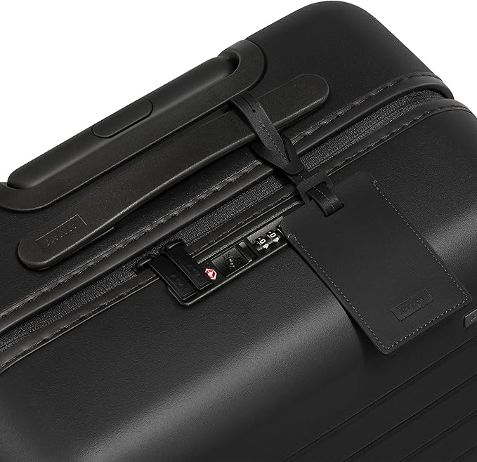 Away Bigger Carry-On Luggage, Lightweight Hardside Large Suitcase with Spinner Wheels, TSA Lock, Airline Approved, Jet Black