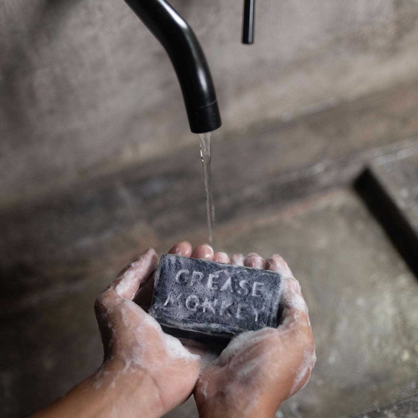 Bali Soap Grease Monkey - Natural Soap for Men, Dad, Husband - Special Father's Day Gift - Activated Charcoal Scrub for Mechanic - Cleans Dirty, Greasy Hands - Pack of 1, 7oz Bar