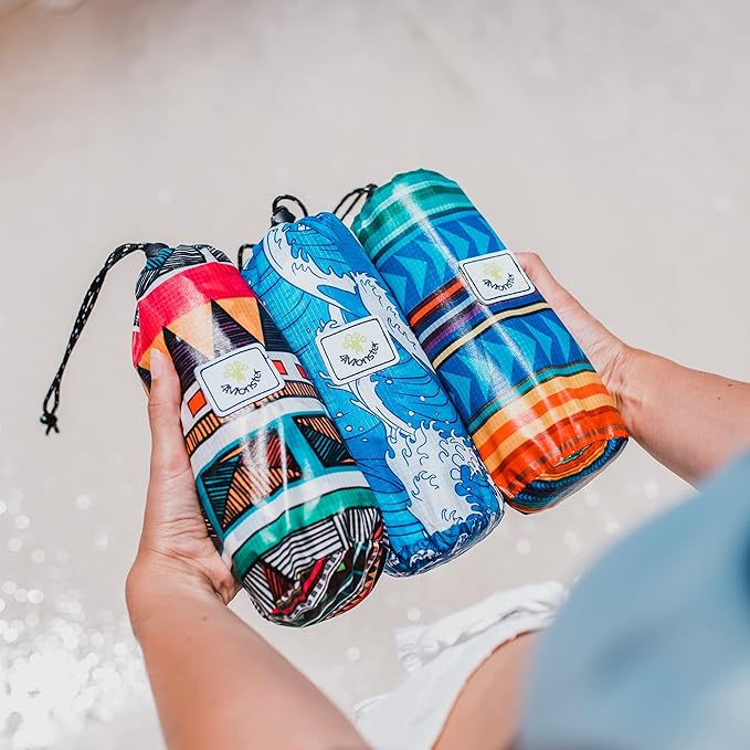 4Monster Microfiber Beach Towel Quick Dry,Super Absorbent Lightweight Travel Towel for Swimmers, Sand Free Camping Towel, Beach Towels for Pool,Swim,Water Sports,Yoga