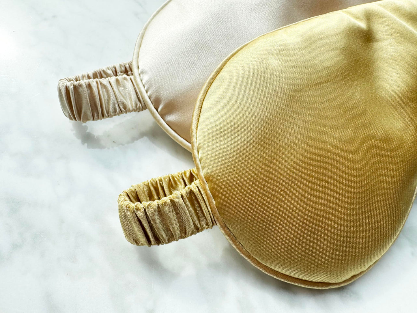 QSYW Silk Eye Mask for Sleeping - Satin Eye Cover with Silk Storage Bag Beige