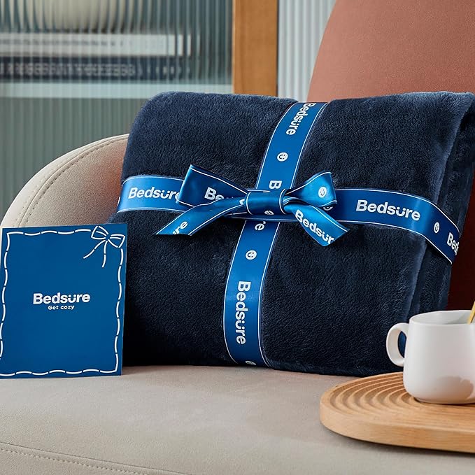 Bedsure GentleSoft Fleece Bed Blankets Full Size Navy - Soft Lightweight Plush Fuzzy Cozy Luxury Blanket Microfiber, 84x90 inches