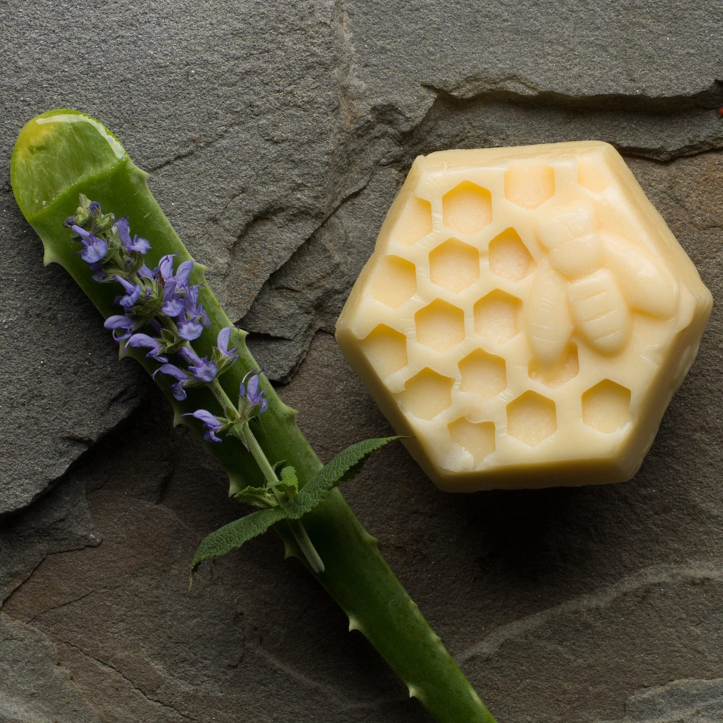 Lavender & Patchouli Conditioner Bar with Quinoa Protein & Mango Butter