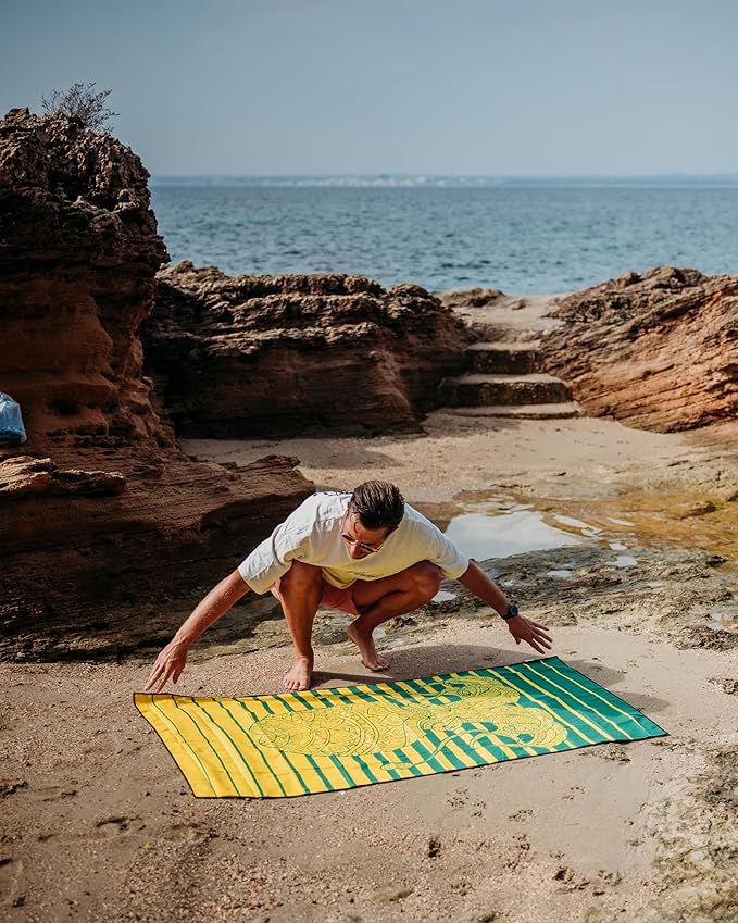 4Monster Microfiber Beach Towel Quick Dry,Super Absorbent Lightweight Travel Towel for Swimmers, Sand Free Camping Towel, Beach Towels for Pool,Swim,Water Sports,Yoga