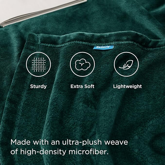 Bedsure GentleSoft Fleece Blankets King Size Emerald Green - Bed Blanket Soft Lightweight Plush Cozy Fuzzy Luxury Microfiber, 108x90 inches