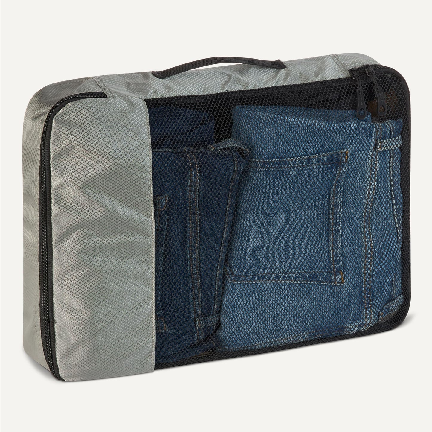 Amazon Essentials 4-Piece Packing Cubes Travel Accessories Set, Luggage Organizer with Double Zipper, Mesh Top, 100% Polyester, Large, Gray (Previously Amazon Basics)